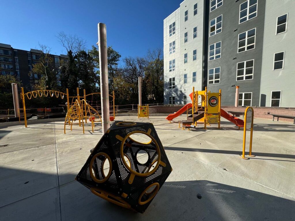 Green Site - Forest Glen Condos